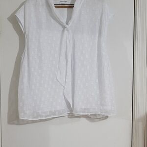 Calvin Klein White Textured Blouse